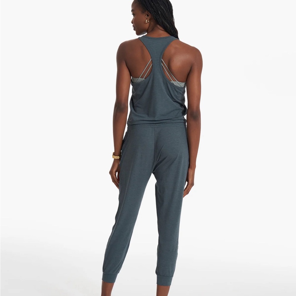 Vuori Women’s Lux Jumpsuit in Jade Size M